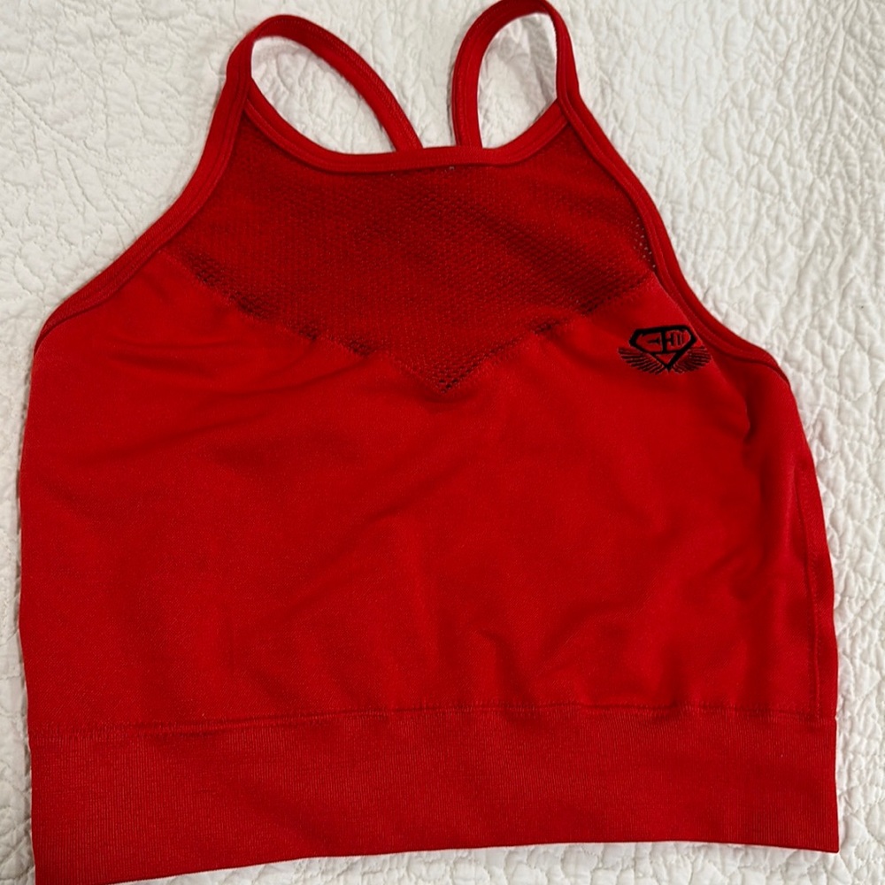 NWOT RED SPORTS BRA/TOP - SIZE SMALL